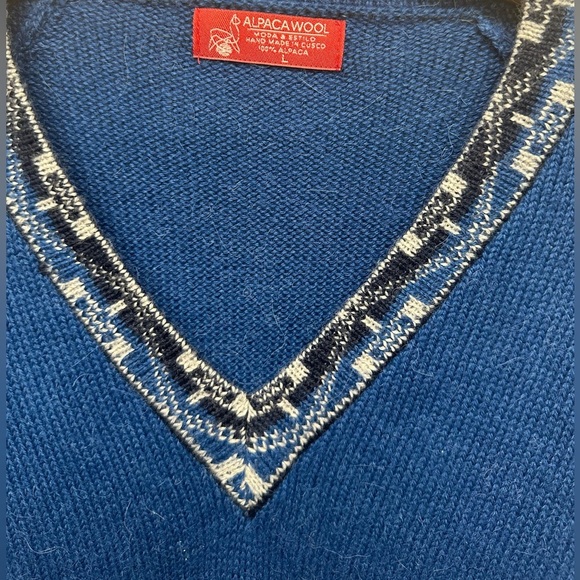 Women’s L  Large Alpaca Wool Sweater Blue Indigenous Spanish Peruvian Pattern - Picture 2 of 8